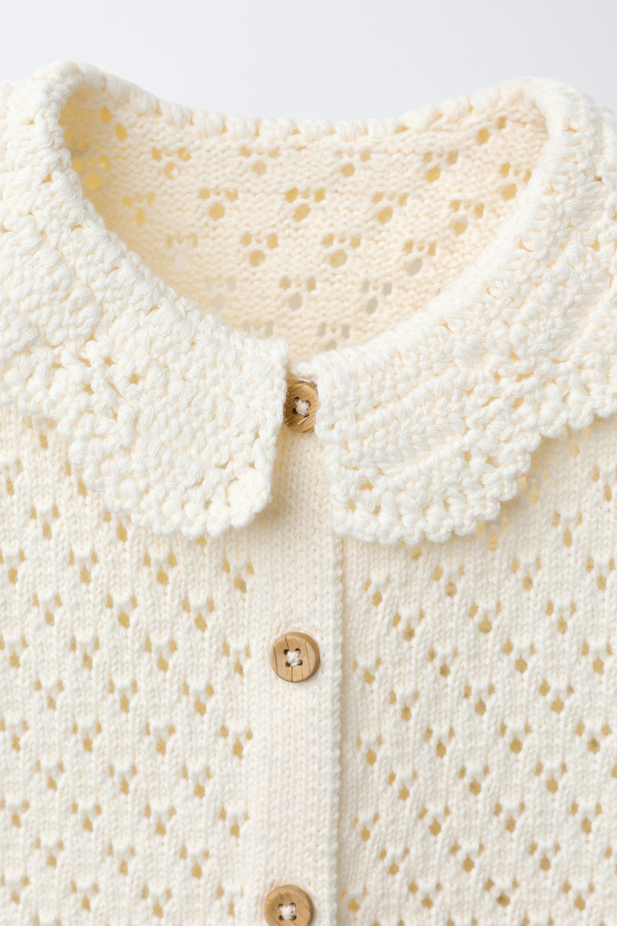TOP EN MAILLE ET FLEURS CROCHET